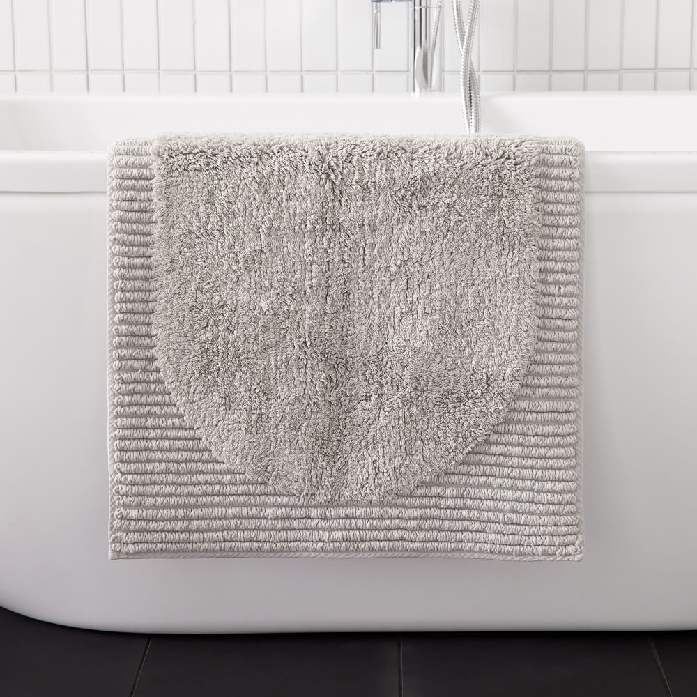 Plush Border Bath Mat - Frost Gray, 20"x34"