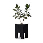 Tora Planter