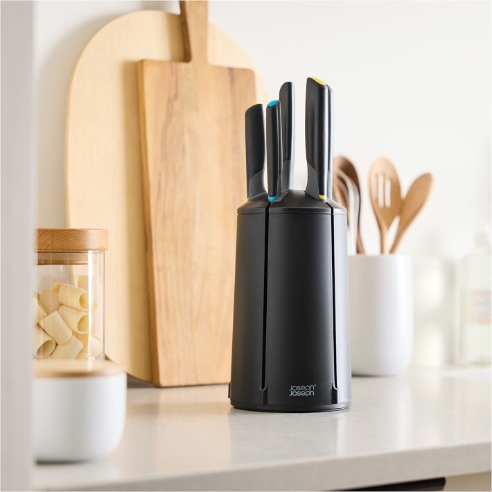 Amazon.com: Joseph Joseph Elevate - Steel Knives Carousel 5-Piece Set with Rotating Stainless-Steel Knife Block, Japanese Stainless-Steel Blades, Fingerprint- Proof Coating and Non-Slip Base, Kitchen Accessories: Home & Kitchen | Joseph Joseph Elevate - Steel Knives Carousel 5-Piece Set with Rotating Stainless-Steel Knife Block, Japanese Stainless-Steel Blades, Fingerprint-Proo | その他キッチンツール | ブランド登録なし