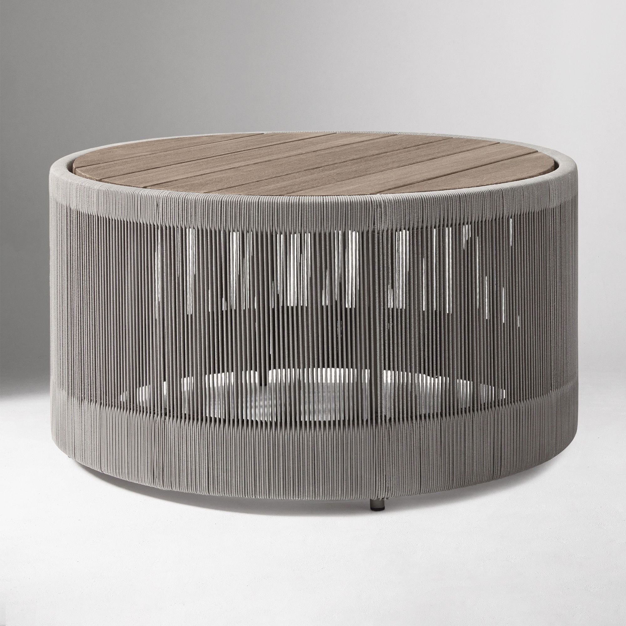 Porto Outdoor Round Coffee Table (32