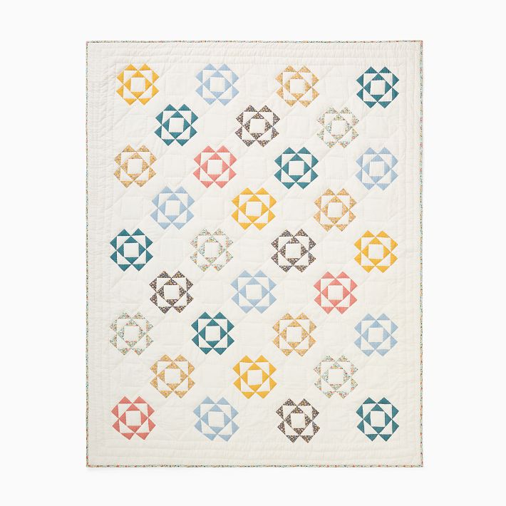 misha-puff-patchwork-triangle-