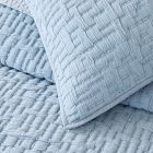 Textured Quilt &amp; Shams