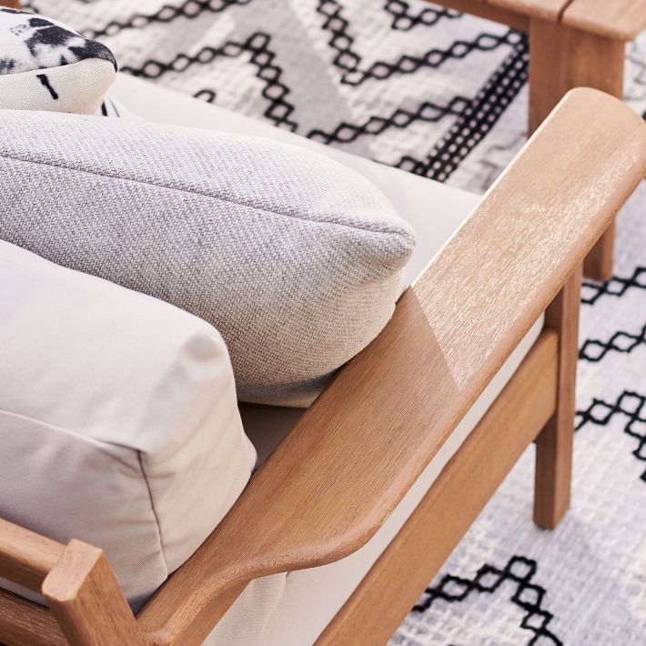 Playa Outdoor Sofa (70